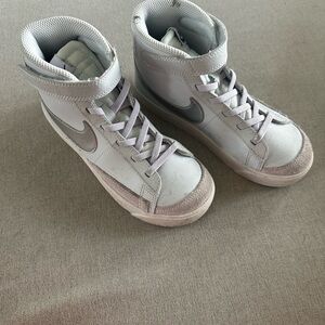 Girls Nike shoes